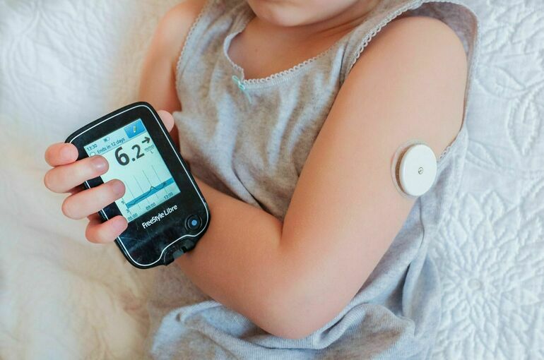 Для детей, страдающих диабетом, предложили закупать безболезненные системы мониторинга 