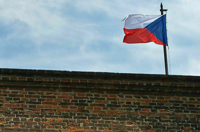 Чехия с 25 октября запретит въезд россиянам с шенгенскими визами