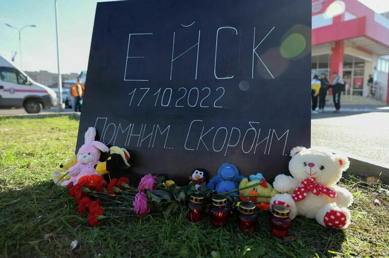 Число пострадавших при ЧП в Ейске увеличилось до 19 человек, погибших &mdash; до 3