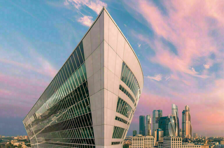 Президент России объявил благодарность сотрудникам Росгосстраха