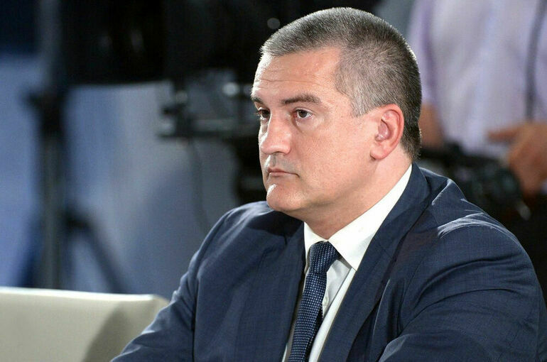 Аксенов заявил об отсутствии планов вводить комендантский час в Крыму
