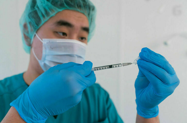 Россиянам рассказали, представляет ли опасность штамм вируса гриппа H3N2