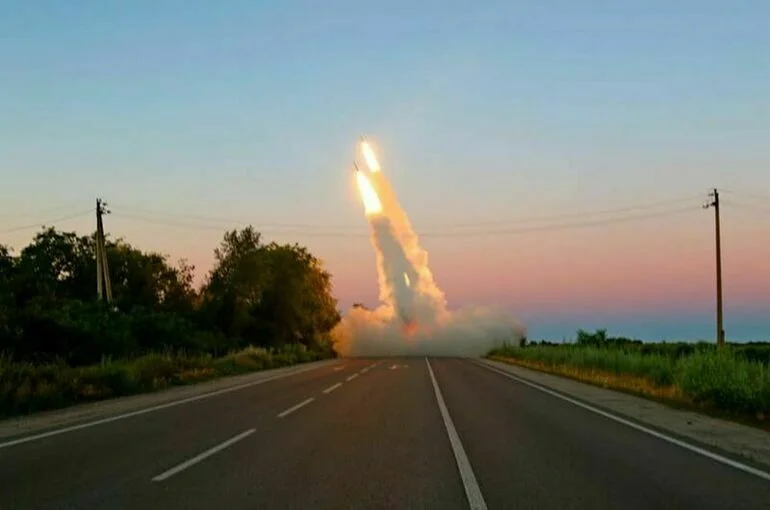 В ЛНР сообщили о гибели пяти сотрудников МЧС при обстреле из HIMARS