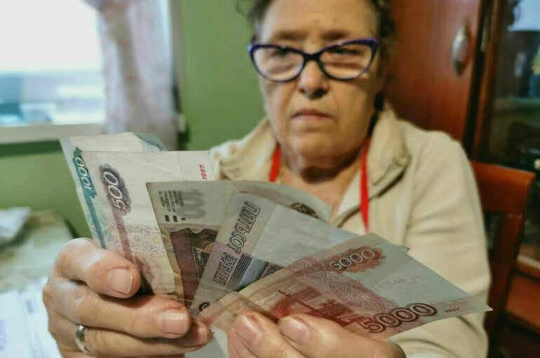 Минтруд предложил обязать НПФ предоставлять Социальному фонду данные о пенсиях