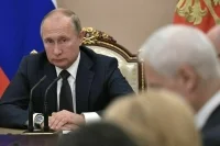 Путин призвал повысить темпы работы российских властей по всем направлениям