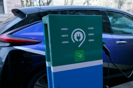 Парковки Кубани стали бесплатными для электромобилей