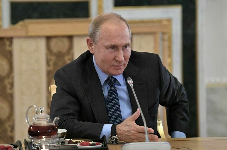 Путин заявил о неизменности динамики связей с Туркменией с новым президентом