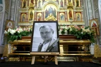 В Симферополе прощаются с замглавы администрации Херсонской области Стремоусовым