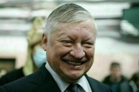 Карпов заявил, что уже приступил к работе после выписки из больницы