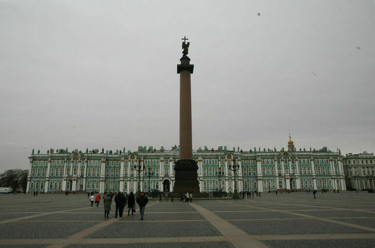 В Петербурге предлагают сократить сроки установки мемориальных досок
