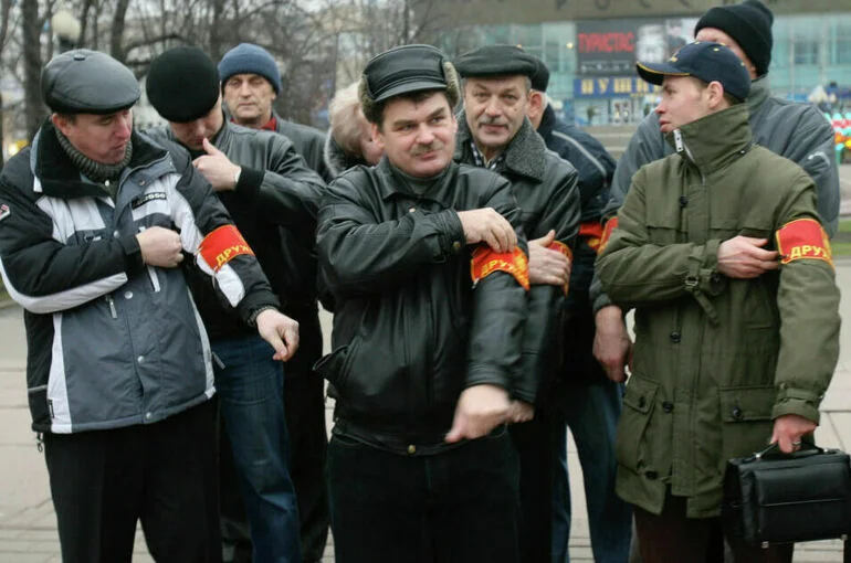 В МВД рекомендовали регионам поддержать дружинников