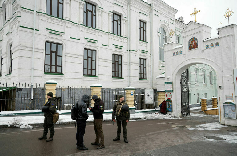 В РПЦ назвали обыски в Киево-Печерской лавре акцией устрашения