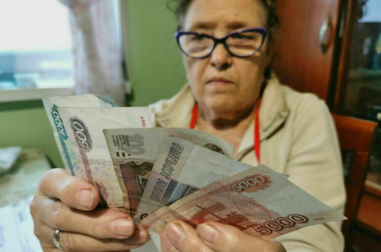Правкомиссия поддержала законопроект о передаче «Почте России» доставки всех пенсий