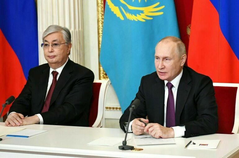 Путин и Токаев обсудили создание тройственного газового союза