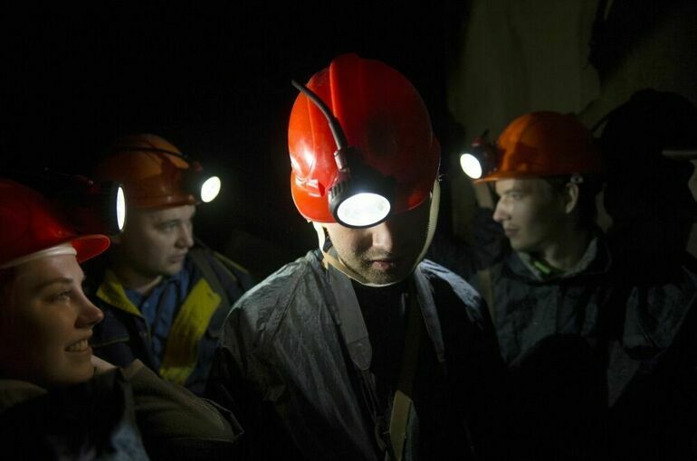 В Совфеде заявили о тяжелой ситуации на предприятиях по золотодобыче в России  