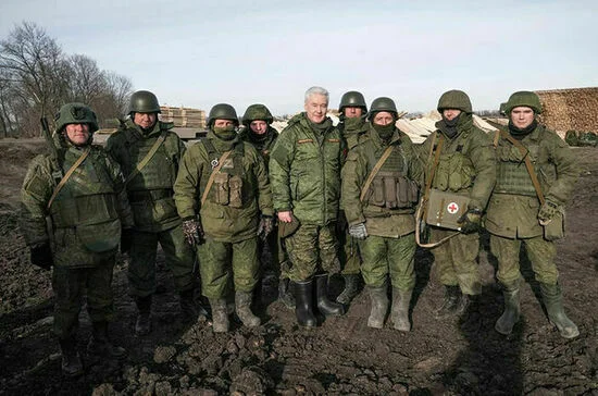 Собянин сфотографировался в зоне специальной военной операции
