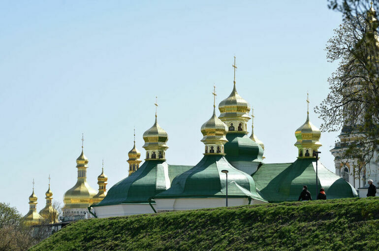 В РПЦ назвали «весьма реальной» угрозу изгнания монахов из Киево-Печерской лавры