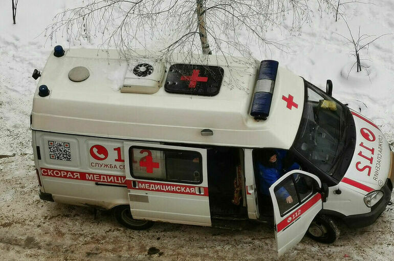 В школе в Нижневартовске ученик тяжело ранил ножом восьмиклассника