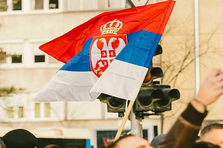 Министр обороны Сербии заявил о высокой вероятности эскалации в Косове