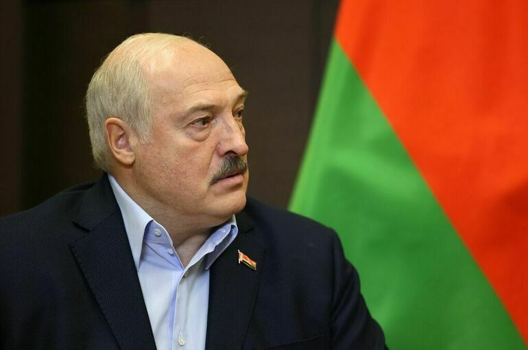 Лукашенко заявил, что Запад планировал начать войну в Донбассе в 2021 году