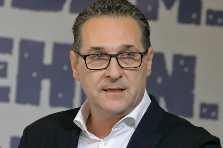 Бывший вице-канцлер Австрии Штрахе заявил о вреде антироссийских санкций для ЕС