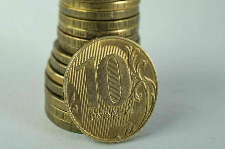 Экономист назвал причину возможного возвращения купюр номиналом пять и десять рублей