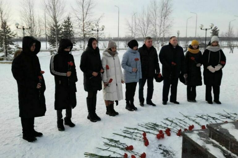 Число жертв взрыва газа в жилом доме Нижневартовска возросло до 10