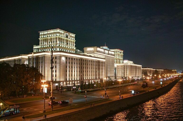 Миротворцы РФ ведут переговоры с Баку о возобновлении движения по Лачинскому коридору