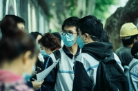 Китай прекращает публиковать ежедневные данные о бессимптомных заболевших COVID-19