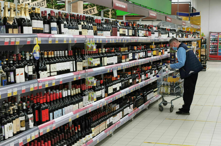 Новые субъекты получат переходный период для регулирования рынка алкоголя