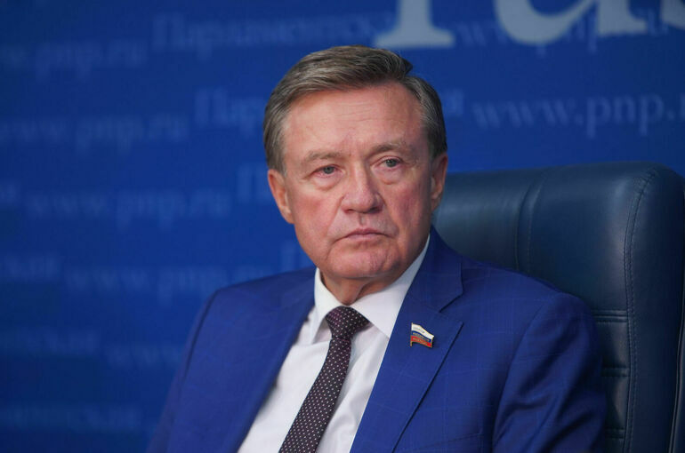 Сенатор Рябухин рассказал, сколько нелегального алкоголя изъяли в России с начала года