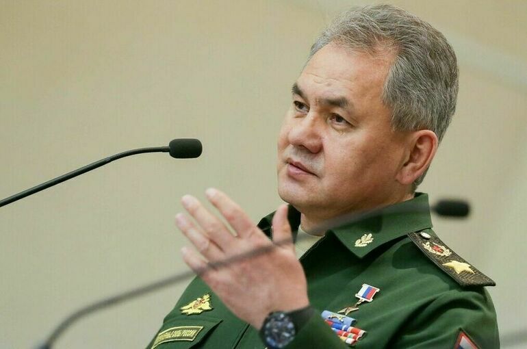 Шойгу считает, что нужно создать группировку войск на Северо-Западе России
