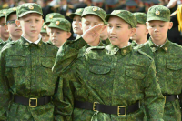 Начальную военную подготовку введут в школах со следующего учебного года