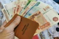 Кабмин выделил 1,5 трлн рублей на пенсии и соцвыплаты в декабре-январе
