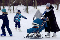 На поддержку семей с детьми в 2022 году потратили из бюджета более триллиона рублей