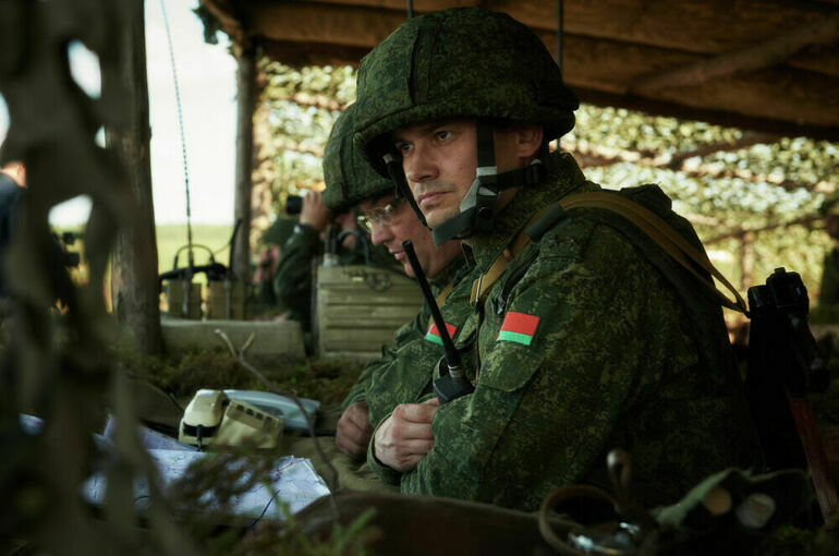 В Минске начали проверку готовности войск к переводу с мирного времени на военное