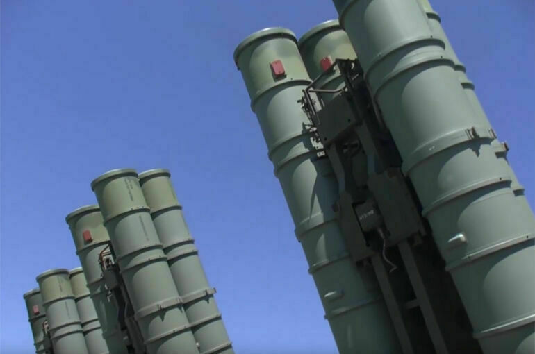 Минобороны Белоруссии сообщило, что система ПВО сбила украинскую ракету