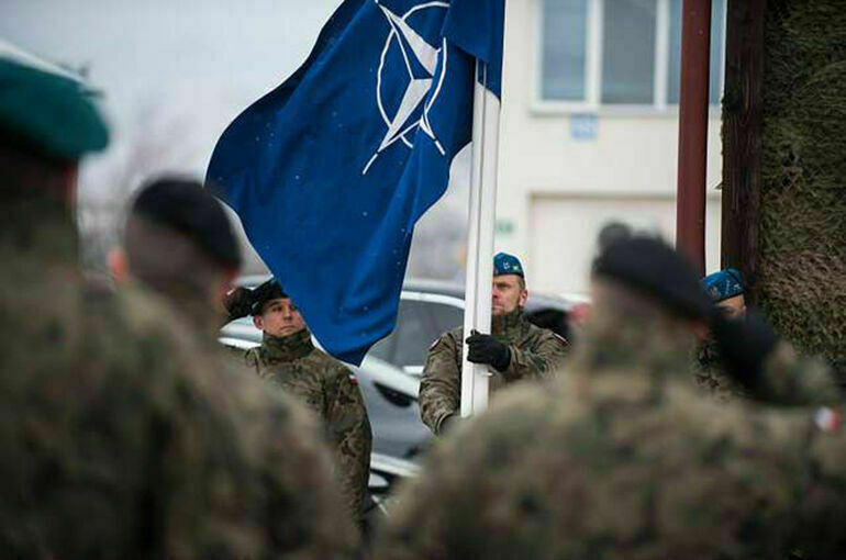 В Кремле назвали НАТО и США косвенными участниками конфликта на Украине