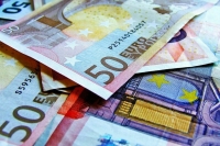 В Польше отказались менять национальную валюту на евро