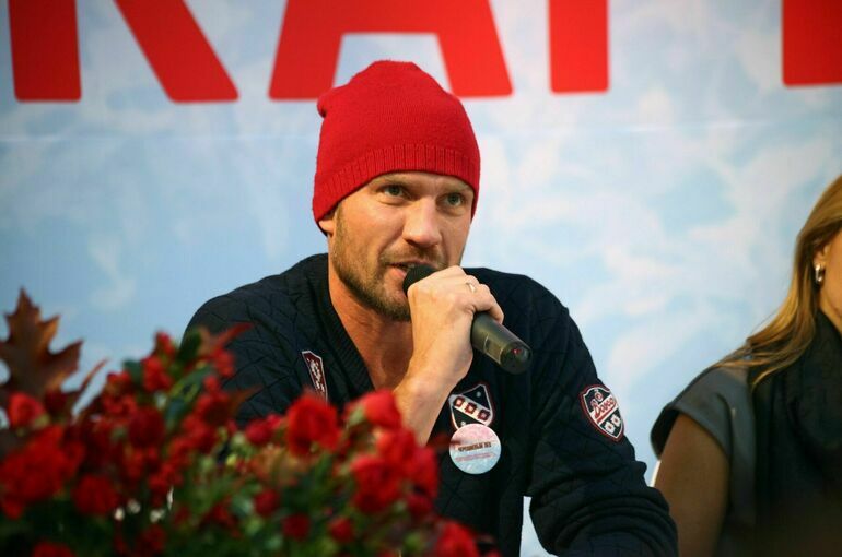 Состояние госпитализированного фигуриста Костомарова ухудшилось