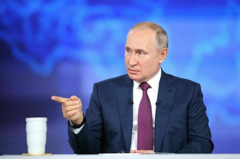 Путин назвал положительной динамику спецоперации