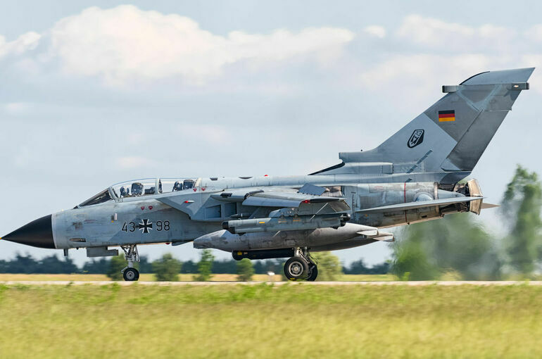 В МИД Украины предложили Берлину отдать Киеву устаревшие самолеты Tornado