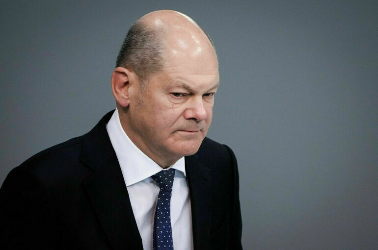 Шольц принял отставку министра обороны Германии