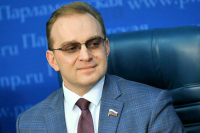 Депутат Кизеев считает, что российские препараты могут конкурировать с зарубежными