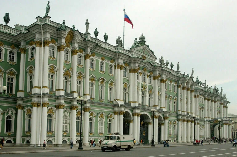 В Кремле рассказали о рабочем графике Путина в Петербурге