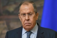 Лавров заявил, что Россия не будет бегать за США с предложением «дружить»