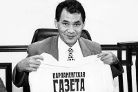 Сергей Шойгу в редакции «Парламентской газеты», 2000 год. Фото Виктора Смольянинова.