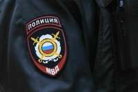 Полиция установила личность прохожего с ружьем в Железногорске