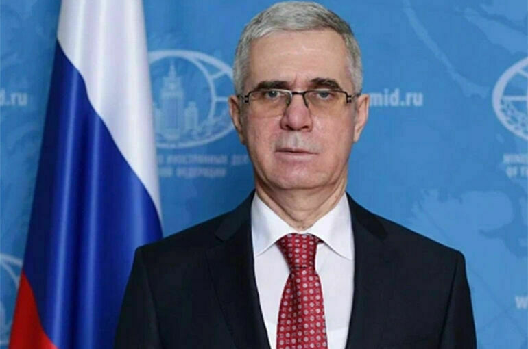 Посол РФ заявил, что Эстонии поставят вооружение, чтобы держать под прицелом Петербург