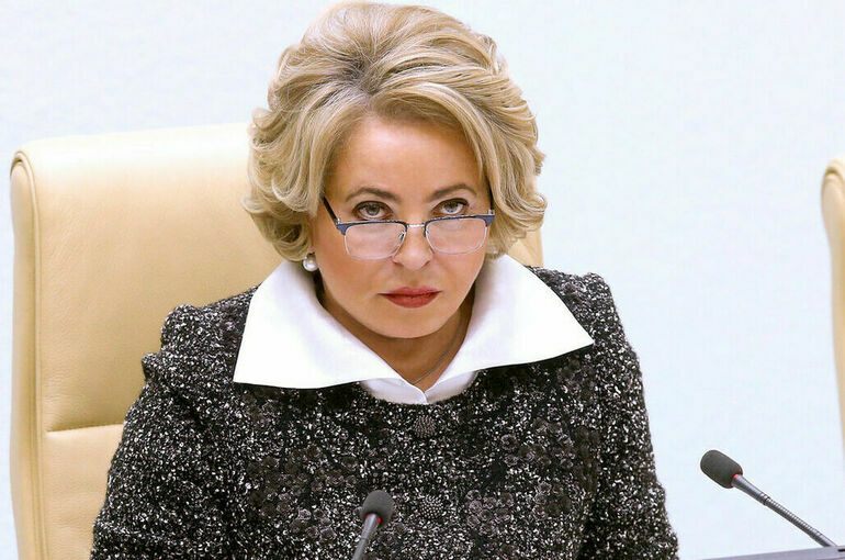  Валентина Матвиенко поручила сенаторам оперативно реагировать на обращения военных
